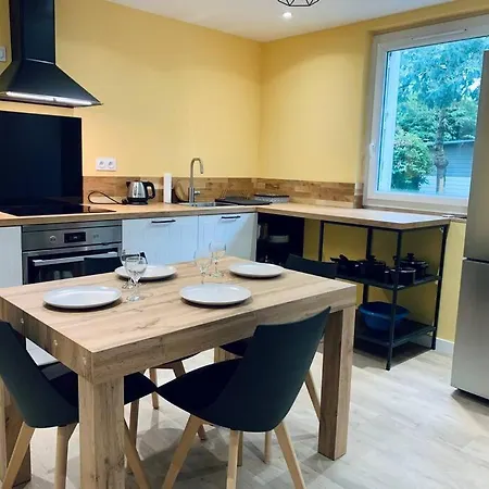 Le Mimosa, Maison-jardin Dans Rennes- 2 아파트