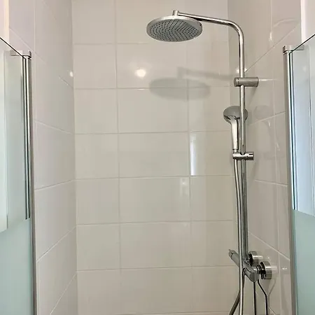 아파트 Le Mimosa, Maison-jardin Dans Rennes- 2 렌